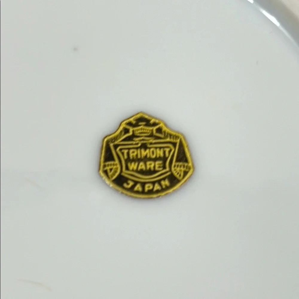 Trimont Ware Elegant White and Gold Octagonal Vintage Bowl Fruit Design - Picture 3 of 7